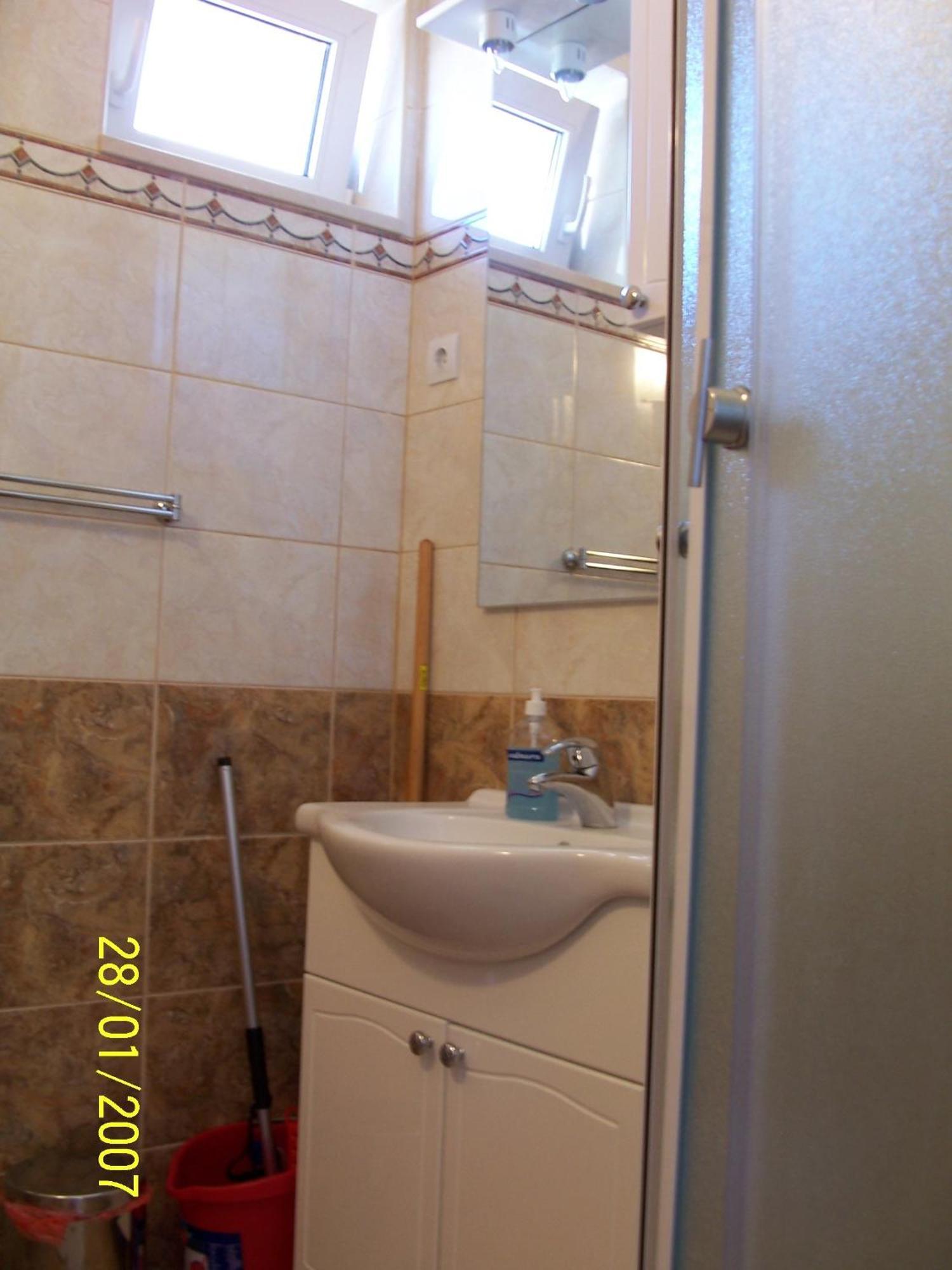 Apartments Perdijic Nemira Оміш Екстер'єр фото