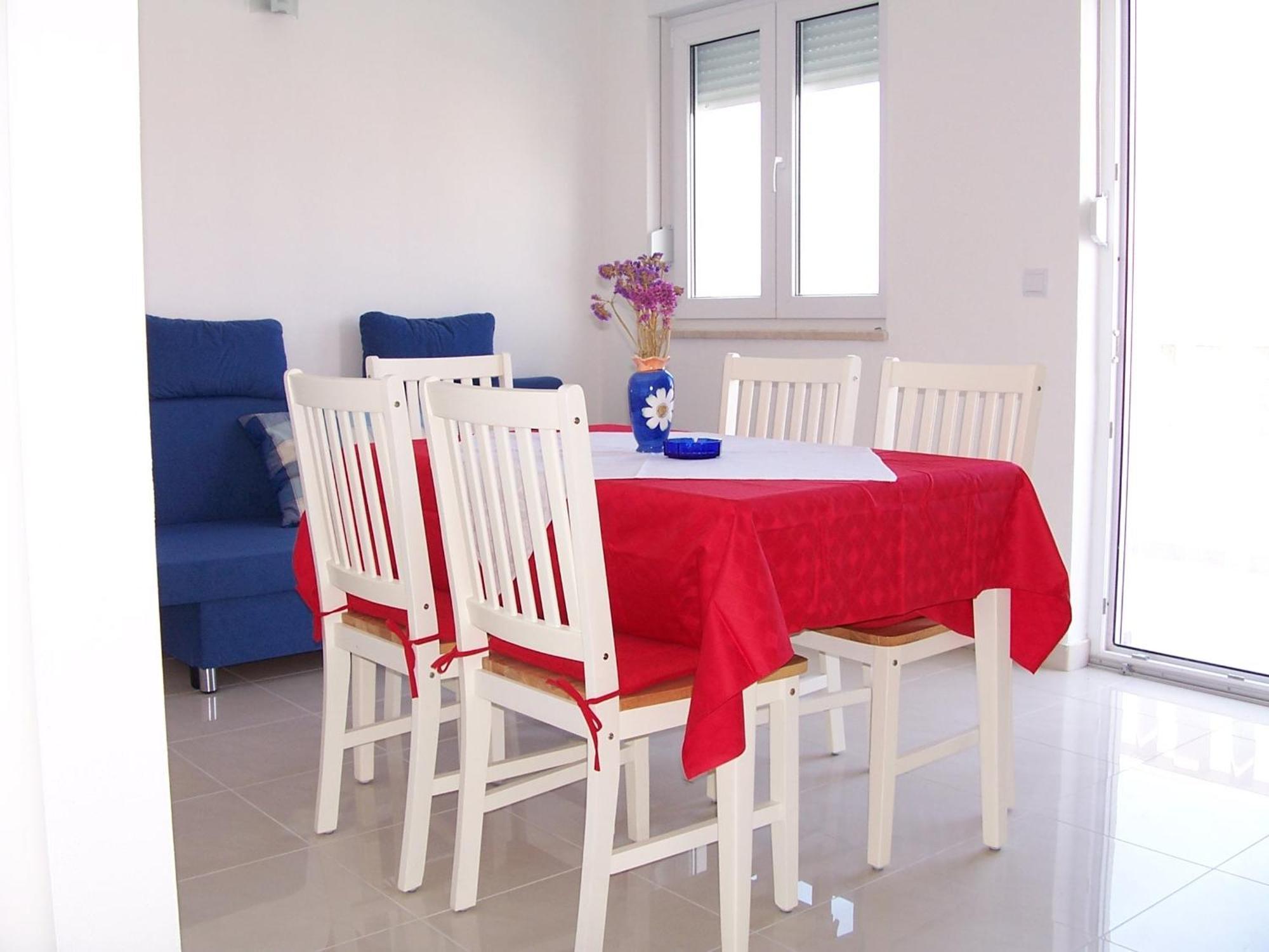 Apartments Perdijic Nemira Оміш Екстер'єр фото