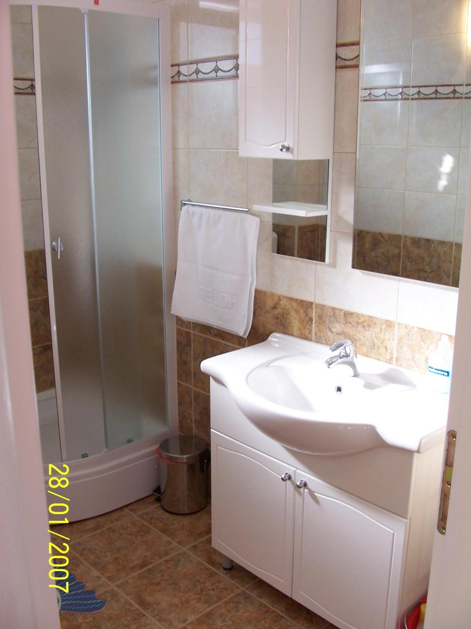 Apartments Perdijic Nemira Оміш Екстер'єр фото